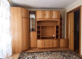 2-комнатная квартира в аренду, 50 м2, Каменск-Шахтинский, улица Ворошилова, 159А