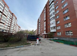 Сдается 1-ком. квартира, 39 м2, Новосибирск, улица Петухова, 128/1, метро Площадь Маркса