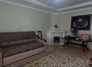 Сдам в аренду двухкомнатную квартиру, 56 м2, Дагестан, улица Гоголя, 29