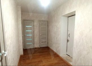 Продается 2-комнатная квартира, 56.8 м2, Астраханская область, Звёздная улица, 45