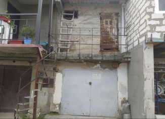 Продается гараж, 30 м2, Алушта, Советская площадь