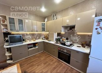 Продам 1-ком. квартиру, 40.6 м2, Ростов, Февральская улица, 38