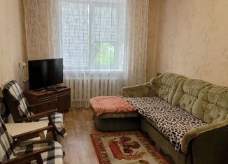 Сдача в аренду двухкомнатной квартиры, 47 м2, Новокузнецк, улица Покрышкина, 17