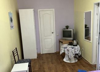 Сдача в аренду комнаты, 15 м2, Крым, улица Франко, 16