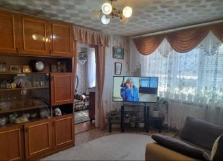 Продажа 2-комнатной квартиры, 45.8 м2, Татарстан, улица Мишанина, 11