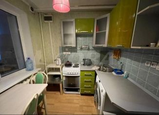 Сдача в аренду однокомнатной квартиры, 32 м2, Тюменская область, улица Республики, 239