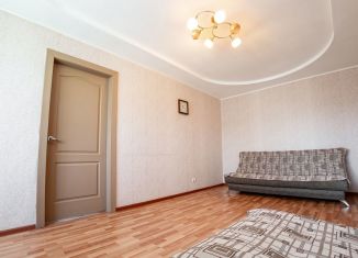 Продаю 2-комнатную квартиру, 43.4 м2, Соликамск, улица Матросова, 59Б