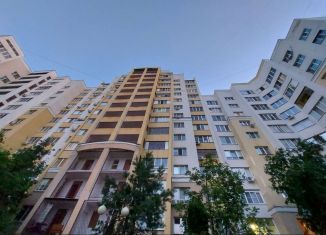 Продажа 2-комнатной квартиры, 64 м2, Белгородская область, улица Щорса, 45К