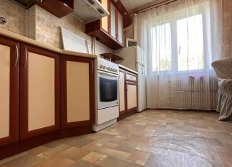 Продам однокомнатную квартиру, 32 м2, Саратовская область, улица имени И.С. Кутякова, 65
