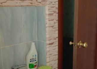 Сдача в аренду комнаты, 18 м2, Чебаркуль, улица 9 Мая, 11