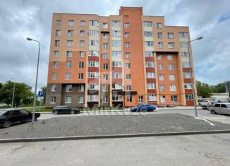 Продается 2-комнатная квартира, 55 м2, Ставропольский край, улица Пальмиро Тольятти, 36