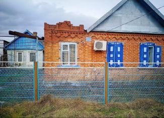 Продам дом, 80 м2, станица Новодмитриевская, улица Чапаева