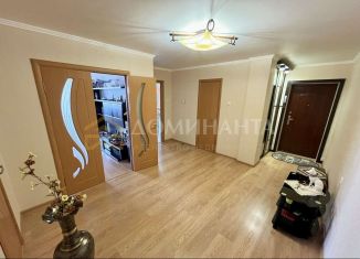 Продается 2-комнатная квартира, 93.4 м2, Смоленск, улица Рыленкова, 61А