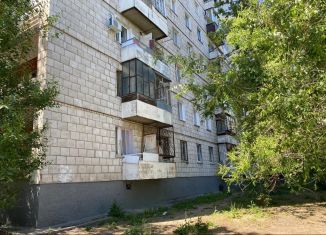 Четырехкомнатная квартира на продажу, 64 м2, Волгоград, улица Гороховцев, 4, Тракторозаводский район