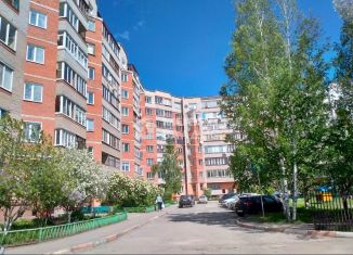 Продам трехкомнатную квартиру, 103 м2, Омская область, улица Багратиона, 94