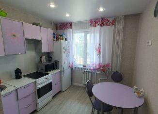 Продам трехкомнатную квартиру, 63 м2, Иркутская область, 18-й микрорайон, 5