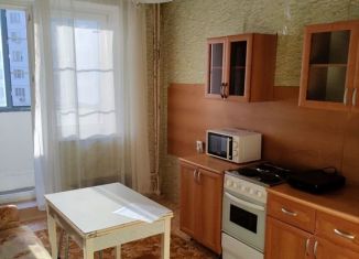 Сдам 2-комнатную квартиру, 60 м2, Московская область, Кутузовская улица, 2