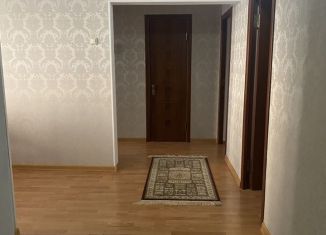 Продам трехкомнатную квартиру, 82 м2, Дагестан, проспект Имама Шамиля, 54В