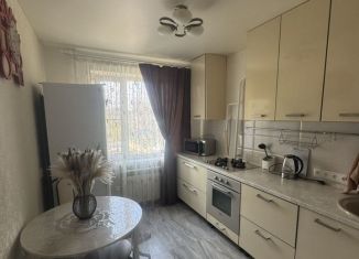 Сдам в аренду 2-ком. квартиру, 52.8 м2, Владимир, проспект Строителей, 2А