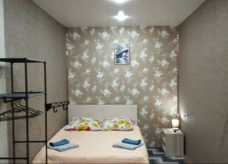 Сдается в аренду однокомнатная квартира, 37 м2, Калужская область, улица Курчатова, 38