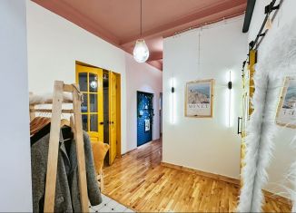 2-ком. квартира в аренду, 70 м2, Великий Новгород, Большая Власьевская улица, 3А