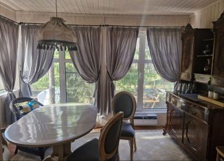 Сдаю в аренду дачу, 100 м2, Санкт-Петербург, Выборгская улица, 304