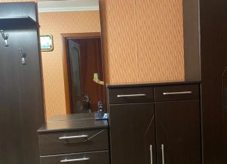 Сдаю однокомнатную квартиру, 54 м2, Лиски, проспект Ленина, 49