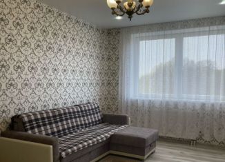 Сдам в аренду однокомнатную квартиру, 35 м2, Калининград, улица Маршала Новикова