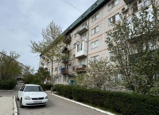 Трехкомнатная квартира на продажу, 68 м2, Избербаш, улица Г. Гамидова, 89