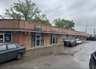 Торговая площадь на продажу, 200 м2, Урус-Мартан, улица имени Ахмат-Хаджи Кадырова, 33А