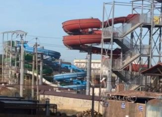 Продаю 2-ком. квартиру, 45.8 м2, Избербаш, улица Шайдаева, 19