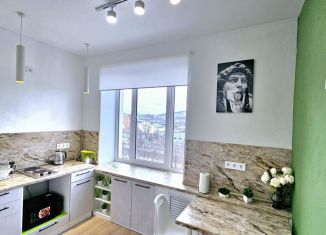 Сдам 1-комнатную квартиру, 38 м2, Мурманск, улица Шмидта, 37