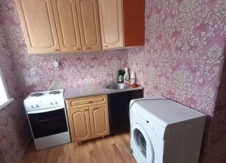 Сдается в аренду двухкомнатная квартира, 44 м2, Мыски, Кузнецкая улица, 9