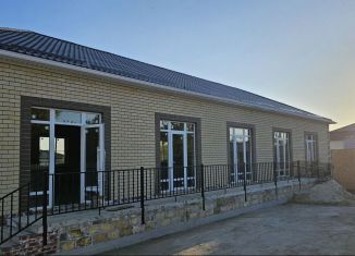 Продаю помещение свободного назначения, 420 м2, Элиста, улица В.И. Ленина, 296А