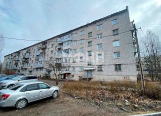 Продается двухкомнатная квартира, 41.5 м2, Карелия, улица Суоярвское Шоссе, 7
