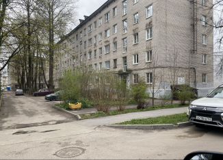 Продается комната, 12.2 м2, Гатчина, улица Чехова, 8