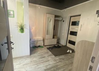 Продается двухкомнатная квартира, 74 м2, Бугуруслан, Чапаевская улица, 100