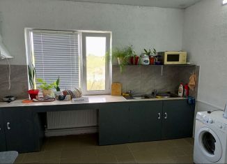 Сдаю в аренду дом, 80 м2, Славянск-на-Кубани, улица Юных Коммунаров, 225