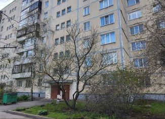 Продаю 1-ком. квартиру, 35.2 м2, Санкт-Петербург, метро Купчино, Купчинская улица, 15к2