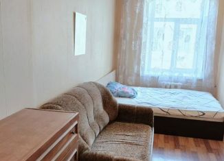 Продается комната, 13.4 м2, Санкт-Петербург, улица Воскова, 15-17, метро Чкаловская