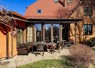 Сдаю дом, 50 м2, Санкт-Петербург, улица Нахимова, 11А