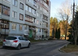 Продам двухкомнатную квартиру, 53.8 м2, Печоры, Индустриальная улица, 12