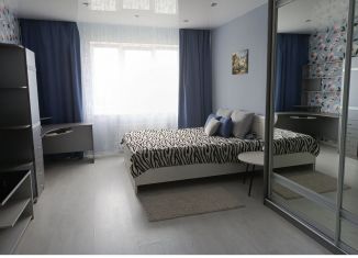 Сдаю 2-ком. квартиру, 66.3 м2, Кириши, Волховская набережная, 40