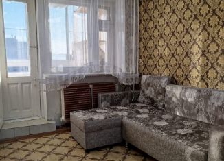 Сдаю 2-комнатную квартиру, 43 м2, Тюмень, Советская улица, 124