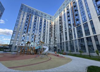 Продажа трехкомнатной квартиры, 79 м2, Москва, Сколковское шоссе, 40к2, метро Молодёжная