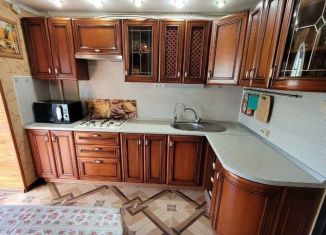 Трехкомнатная квартира на продажу, 66.1 м2, Туапсе, Звёздная улица, 51