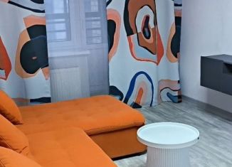 Сдаю в аренду 2-ком. квартиру, 69 м2, деревня Мокшино, Норильский бульвар, 6