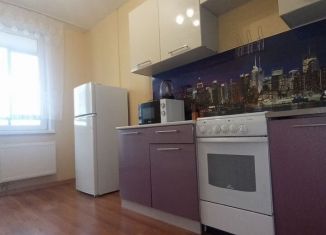 Сдам однокомнатную квартиру, 35 м2, Нижний Новгород, улица Июльских Дней, 1к1