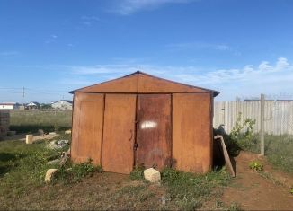 Продается гараж, 17 м2, село Новосельское, улица Ленина