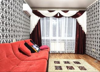 Сдается двухкомнатная квартира, 50 м2, Тульская область, улица Марата, 35Б